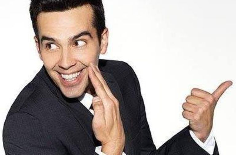 The Beauty of Magic: An Interview with Michael Carbonaro