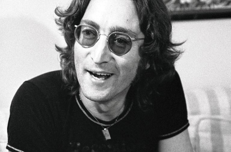 John Lennon being interviewed in Los Angeles 1974. Credit: Tony Barnard, Los Angeles Times.