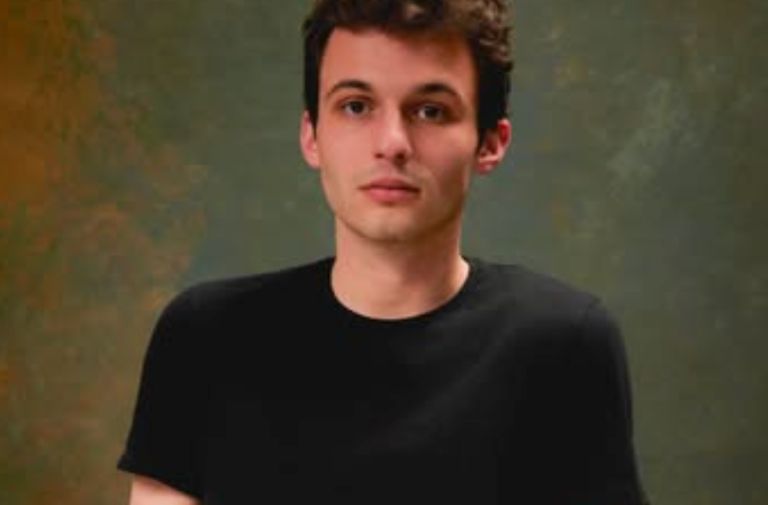 Parkland Survivor Announces Congressional Campaign