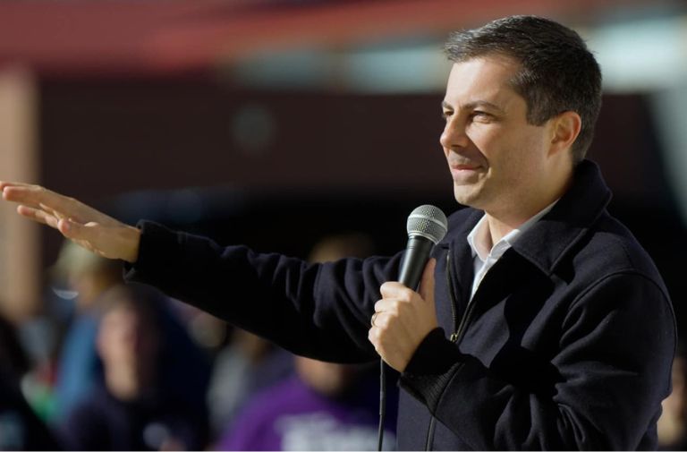 Trump Attacks Buttigieg After D.C. Air Collision