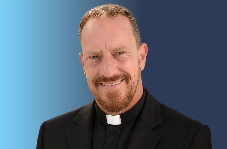 Father Lee Davis | Building a Church Without Side Doors