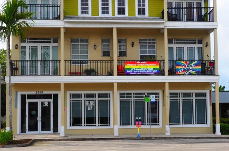 Wilton Manors Keeps Parking Options Open