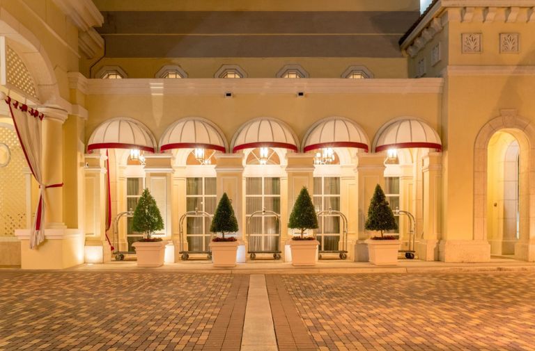 Acqualina Celebrated 20 Years in Style with Luxury Cars, Coastal Glamour and a Weekend to Remember