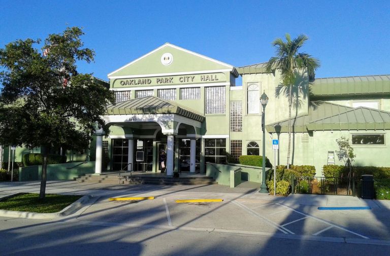 Oakland Park Passes Tax Cut, Budget