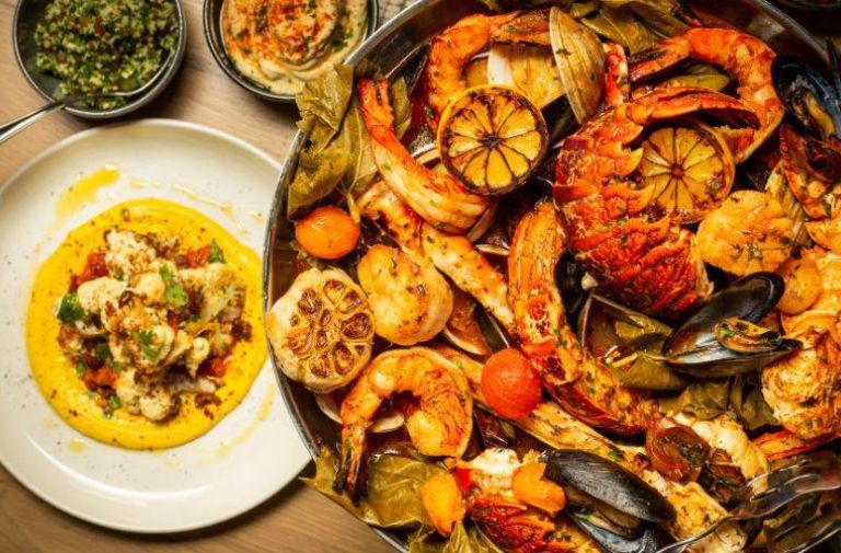 A Night at Del Mar: The Art of Mediterranean Flavors and Coastal Cocktails